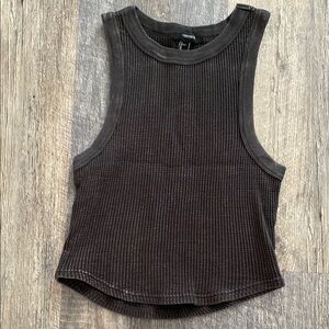 Forever 21 Black Sleeveless Crop Top